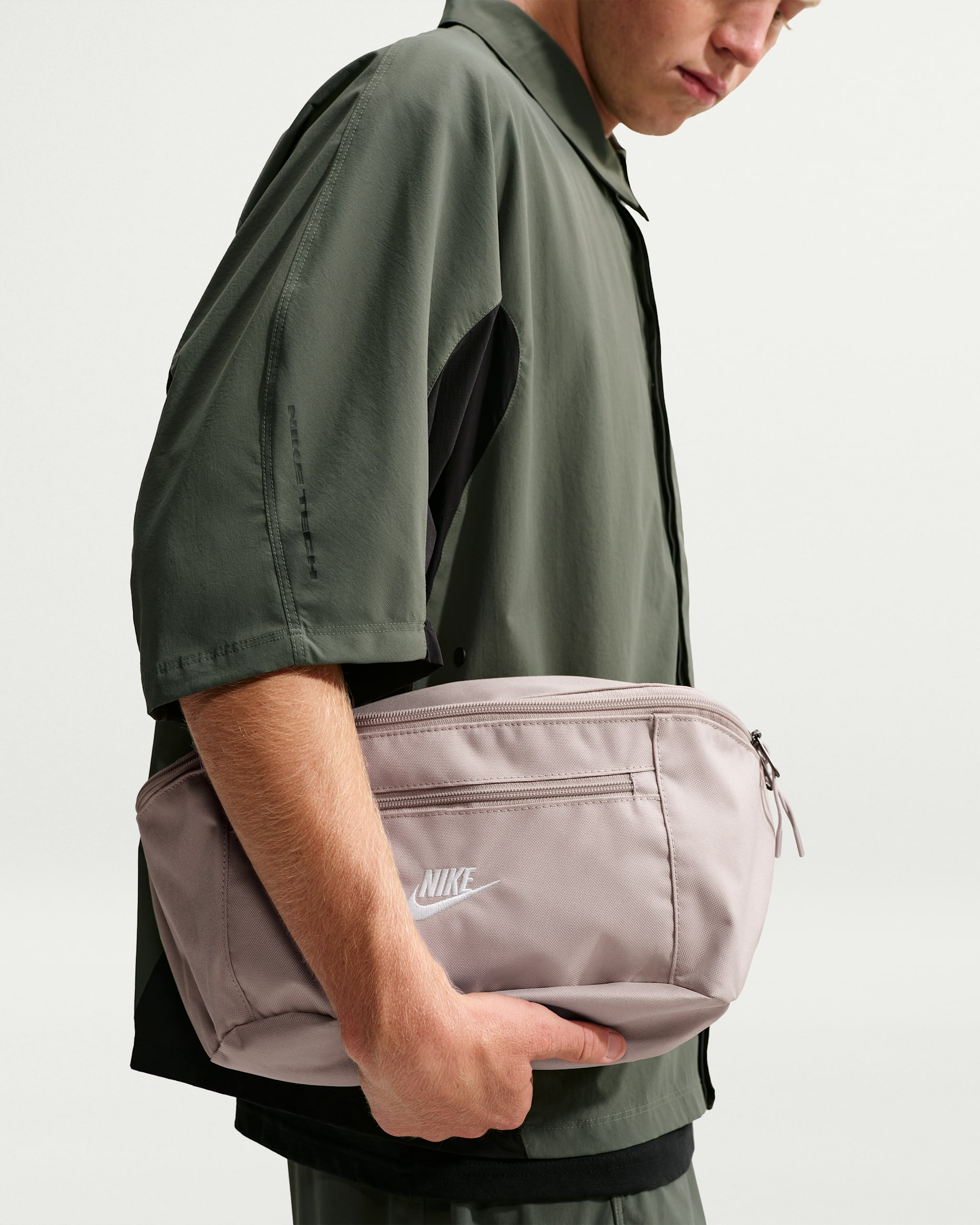 Nike Heritage Waist Pack (8L). Nike ID